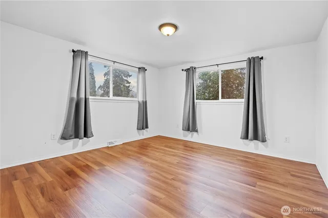 $595,000 | 616 117th Street South, Tacoma, WA 98444