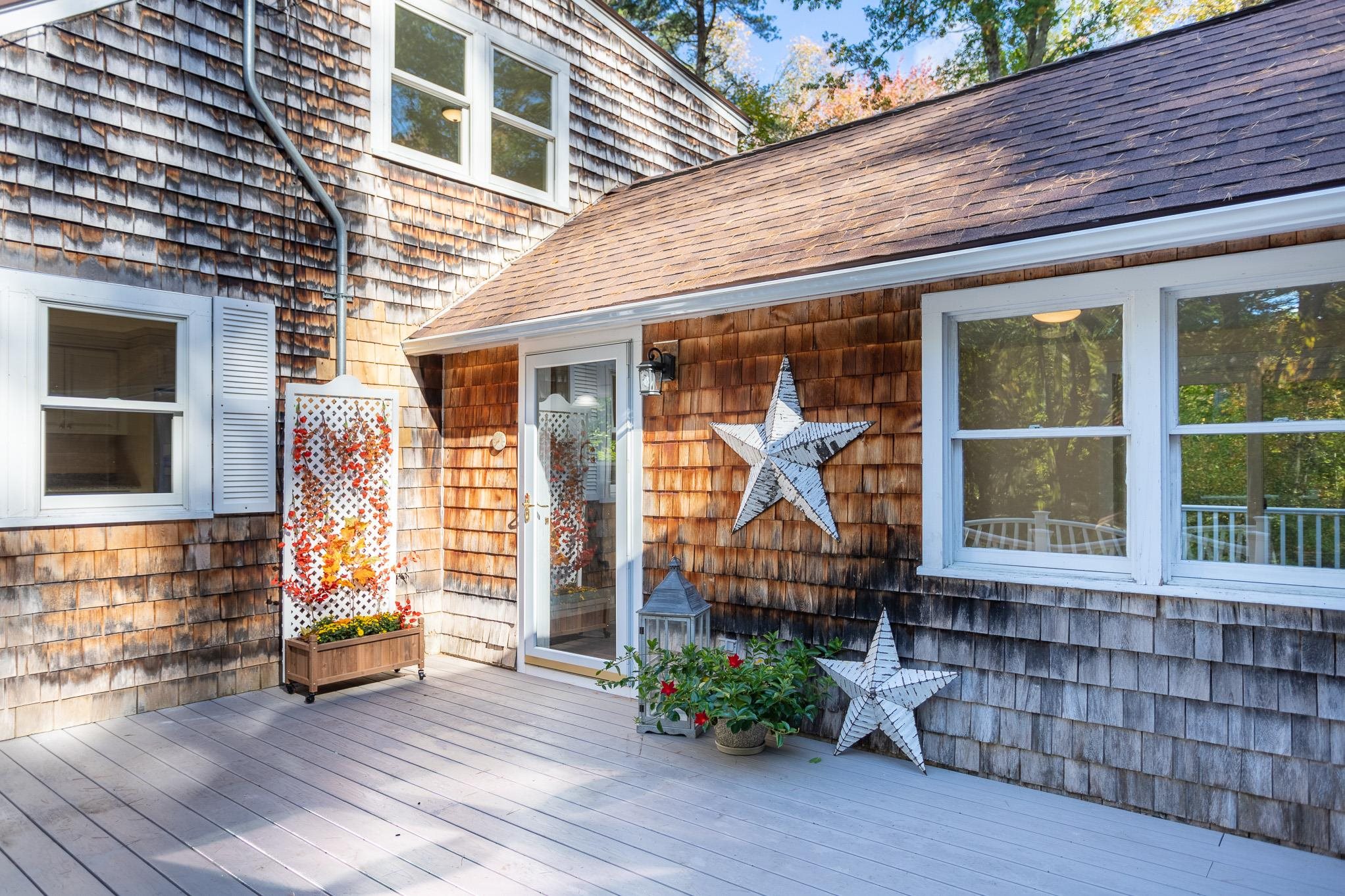 58 River Road Stratham, NH 03885 - Photo 13 of 26