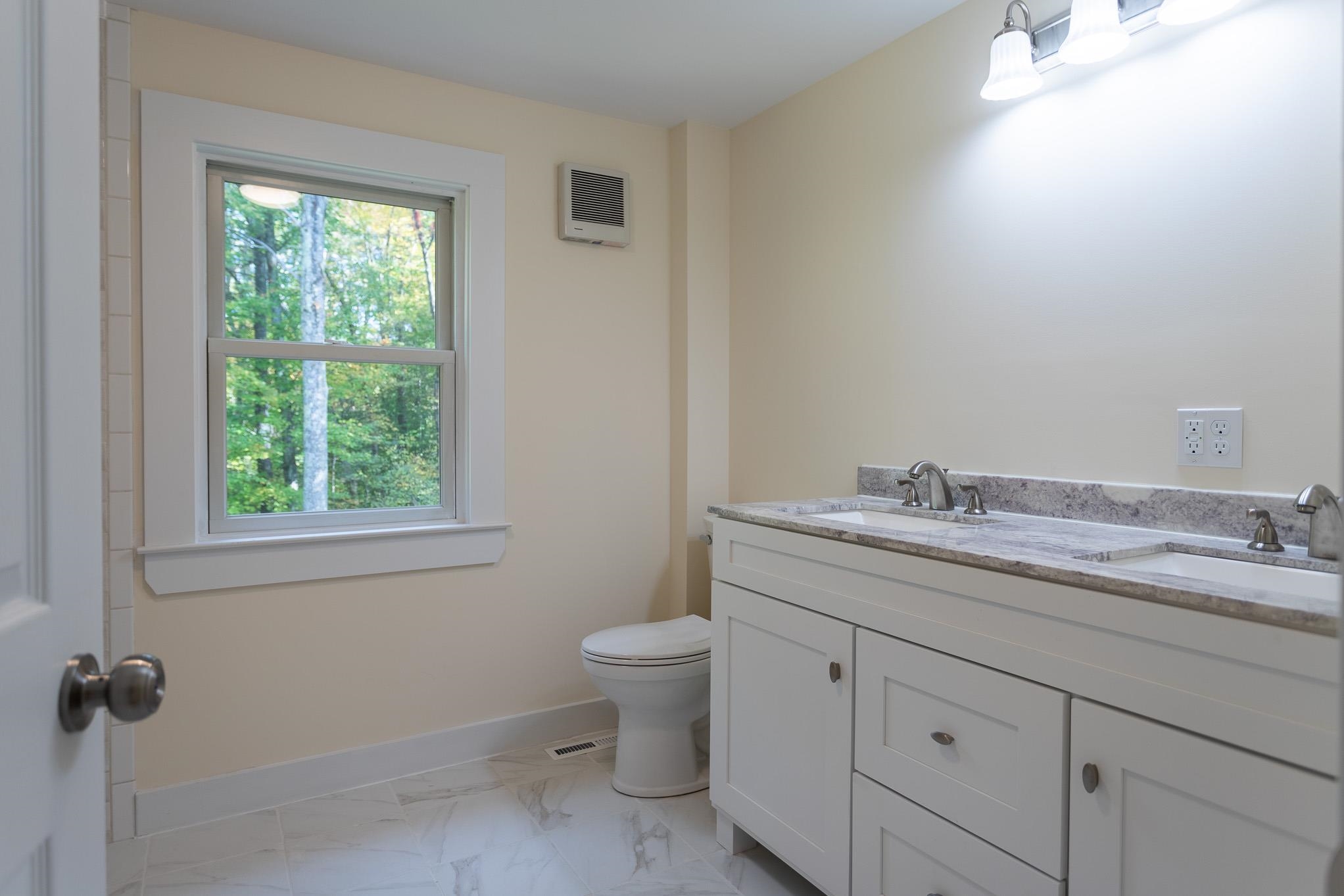 58 River Road Stratham, NH 03885 - Photo 8 of 26