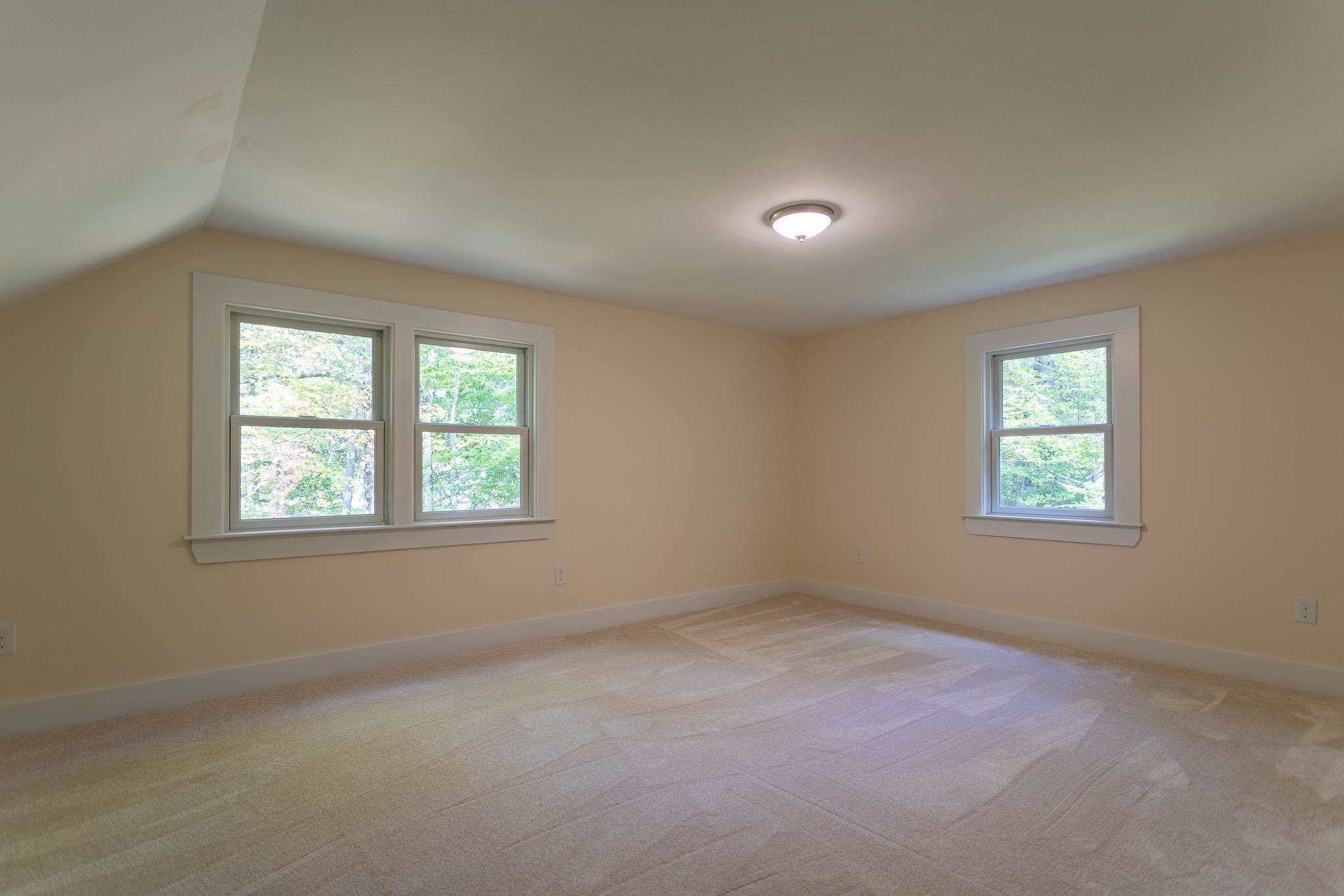 58 River Road Stratham, NH 03885 - Photo 9 of 26