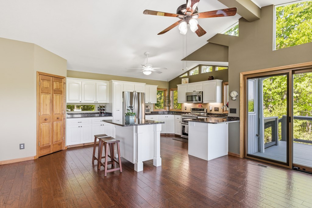 122 Laurel Ridge Lane Murphy, NC 28906 - Photo 14 of 76