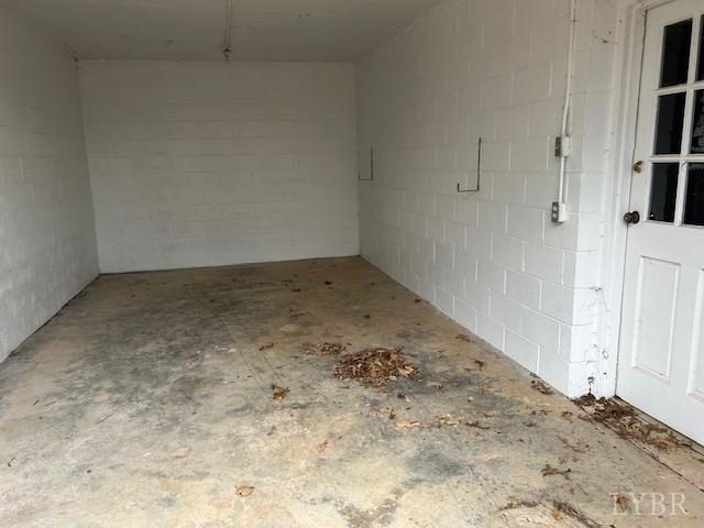 116 Vista Drive Amherst, VA 24521 - Photo 18 of 21 a view of room