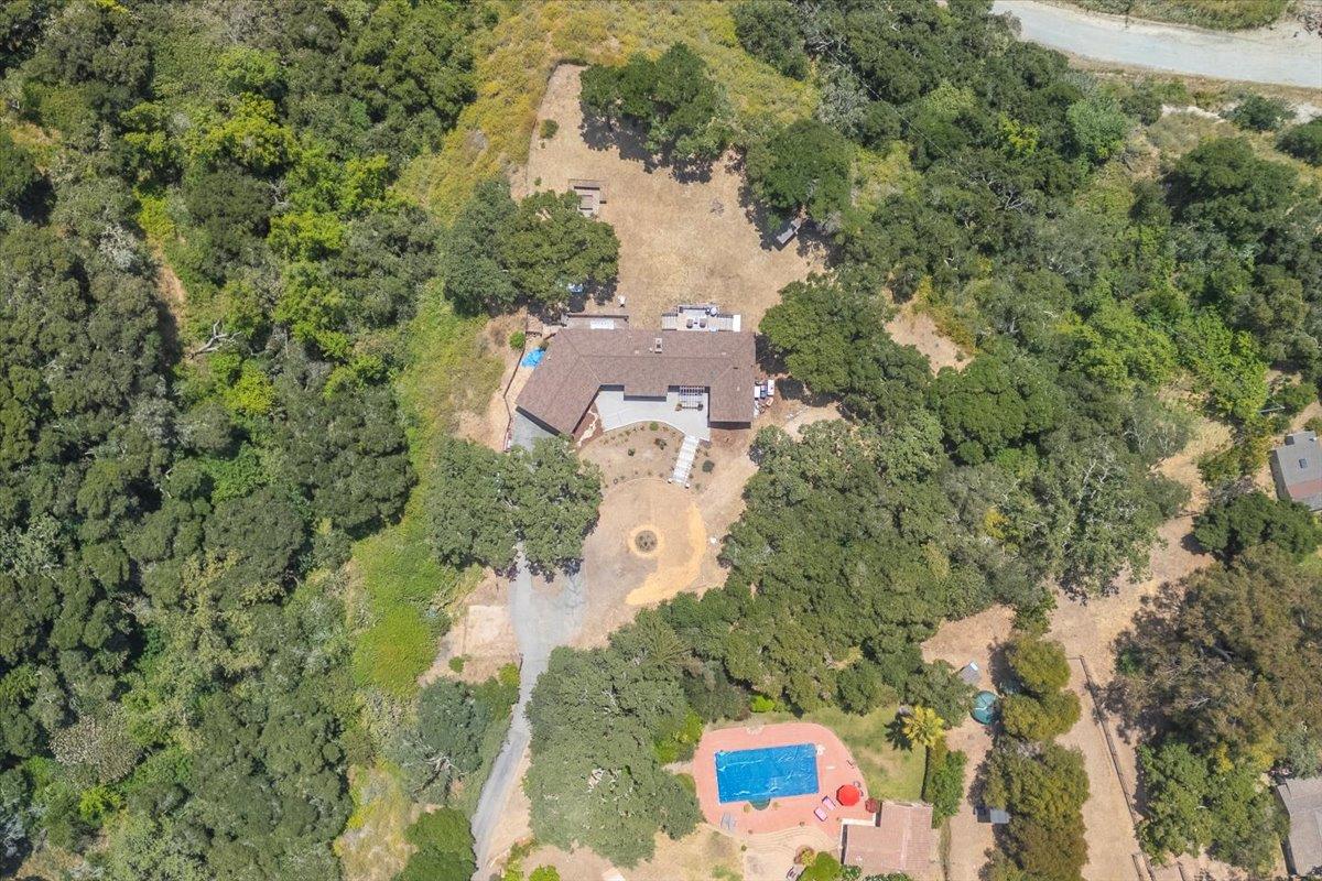 37 Miramonte Road Carmel Valley, CA 93924 - Photo 31 of 35 Gallery Image 31