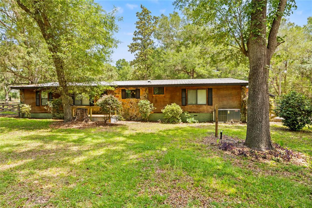 27137 Lambeth Road Brooksville, FL 34602 - Photo 3 of 67
