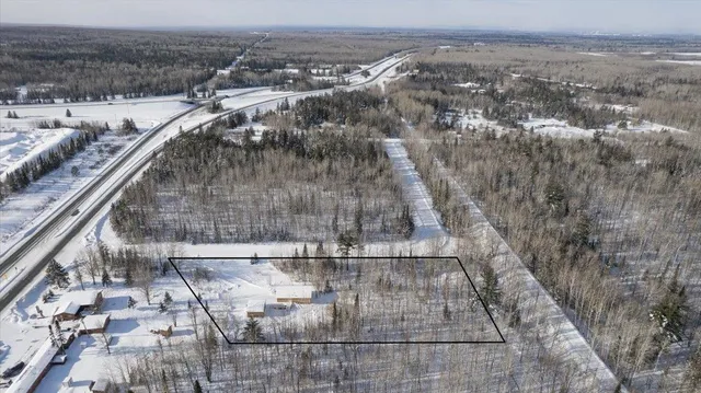 $235,000 | 4390 South Kellogg Road, South Range, WI 54874