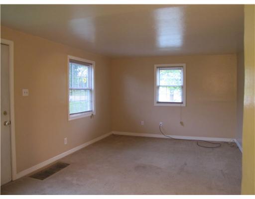1967 Guffey Road North Huntingdon, PA 15642 - Photo 6 of 10 Living Room.