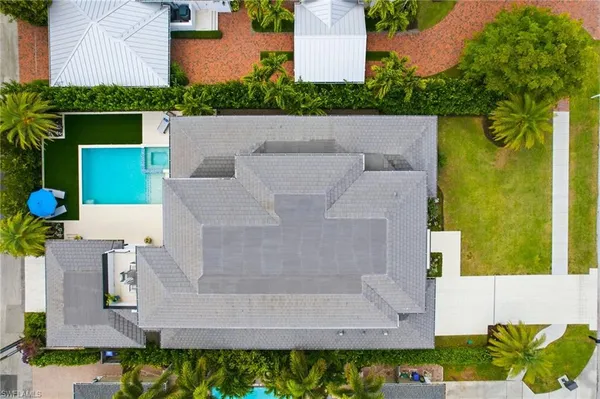 $13,995,000 | 264 8th Avenue South, Naples, FL 34102