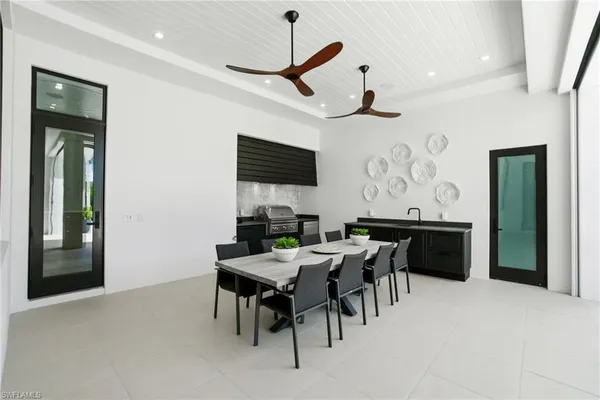 $13,995,000 | 264 8th Avenue South, Naples, FL 34102