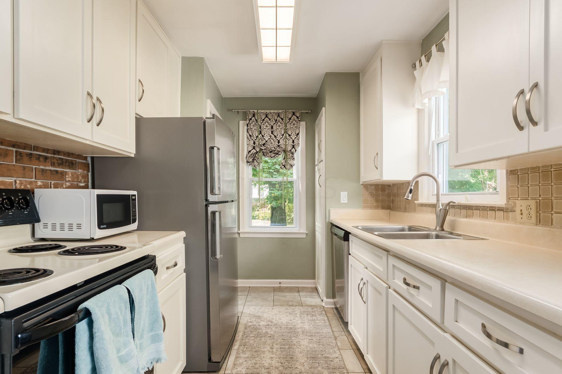 295 Chase Road Columbus, OH 43214 - Photo 13 of 36 Gallery Image 13