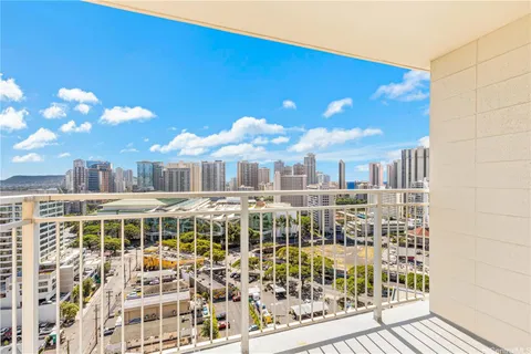 $315,000 | 1655 Makaloa Street, Unit 2114, Honolulu, HI 96814