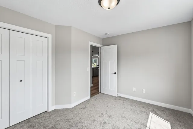 $389,900 | 7222 Hawthorne Court, North Branch, MN 55056