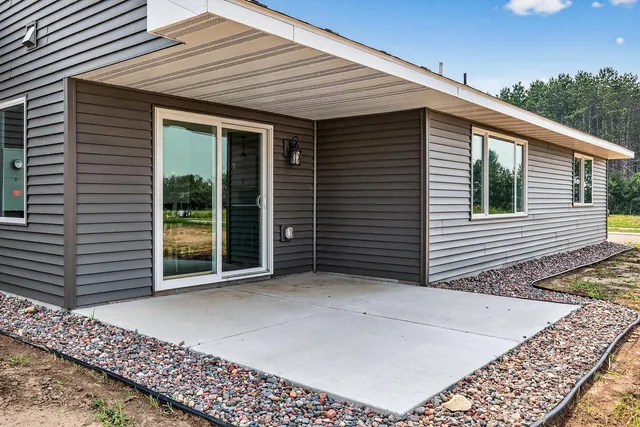 $389,900 | 7222 Hawthorne Court, North Branch, MN 55056