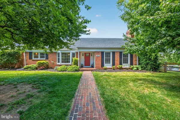 $472,400 | 13502 Donnybrook Drive, Hagerstown, MD 21742