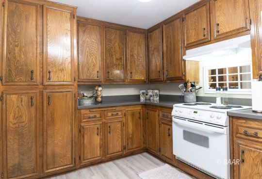 240 South Greenlawn Street Ridgecrest, CA 93555 - Photo 8 of 30 Gallery Image 8