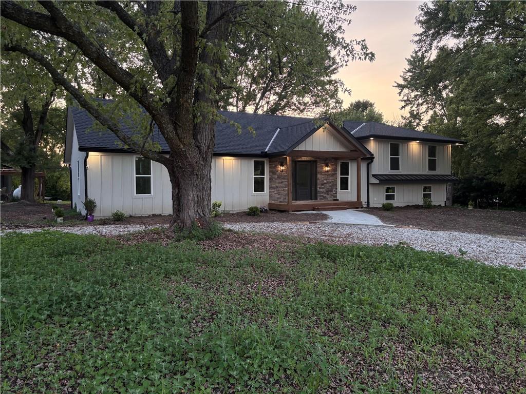 3222 Southwest Pryor Road Lee's Summit, MO 64082 - Photo 1 of 1