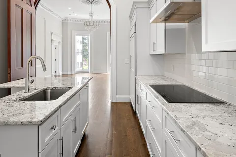 $4,200,000 | 63 Mt Vernon Street, Unit 4, Boston, MA 02108