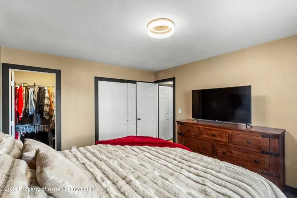 $585,000 | 824 West 5th Street, Rifle, CO 81650