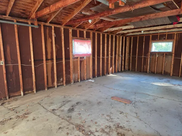 $75,000 | 420 East Church Street, Mishicot, WI 54228