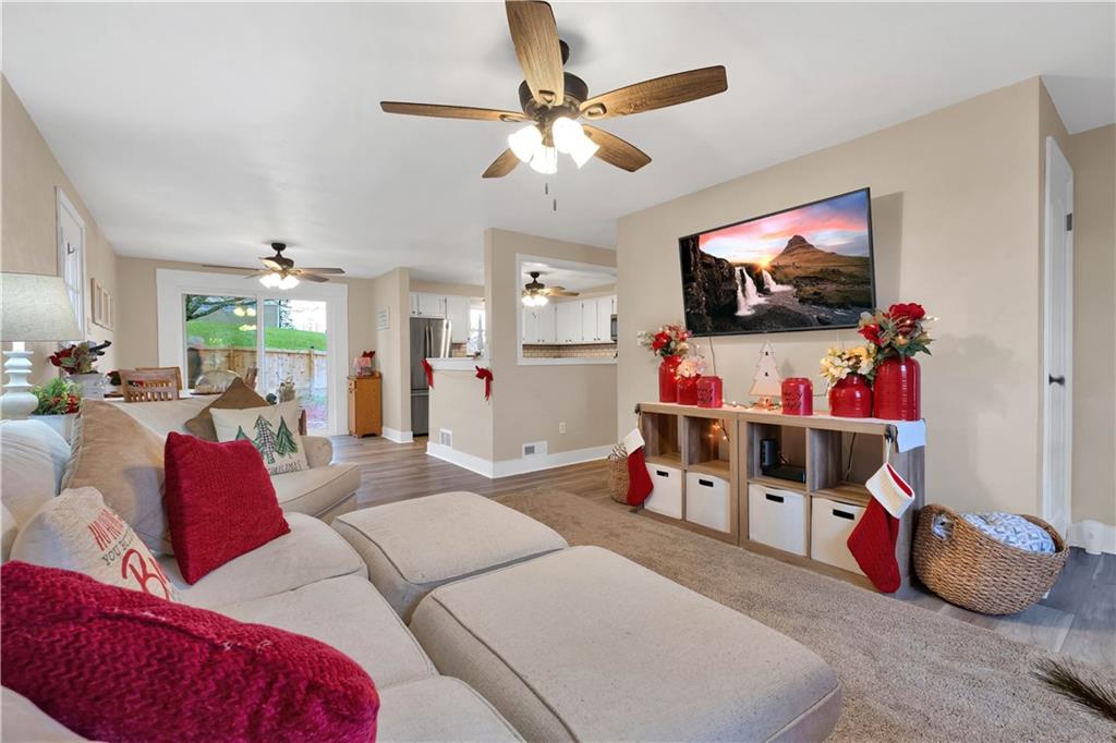 1168 Richard Road North Huntingdon, PA 15642 - Photo 4 of 25 Gallery Image 4