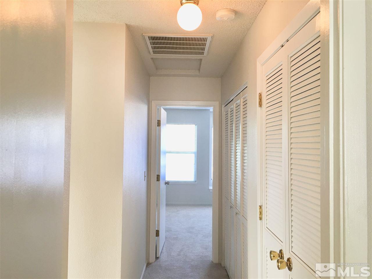 4045 Snowshoe Lane Reno, NV 89502 - Photo 9 of 15 Photo 9