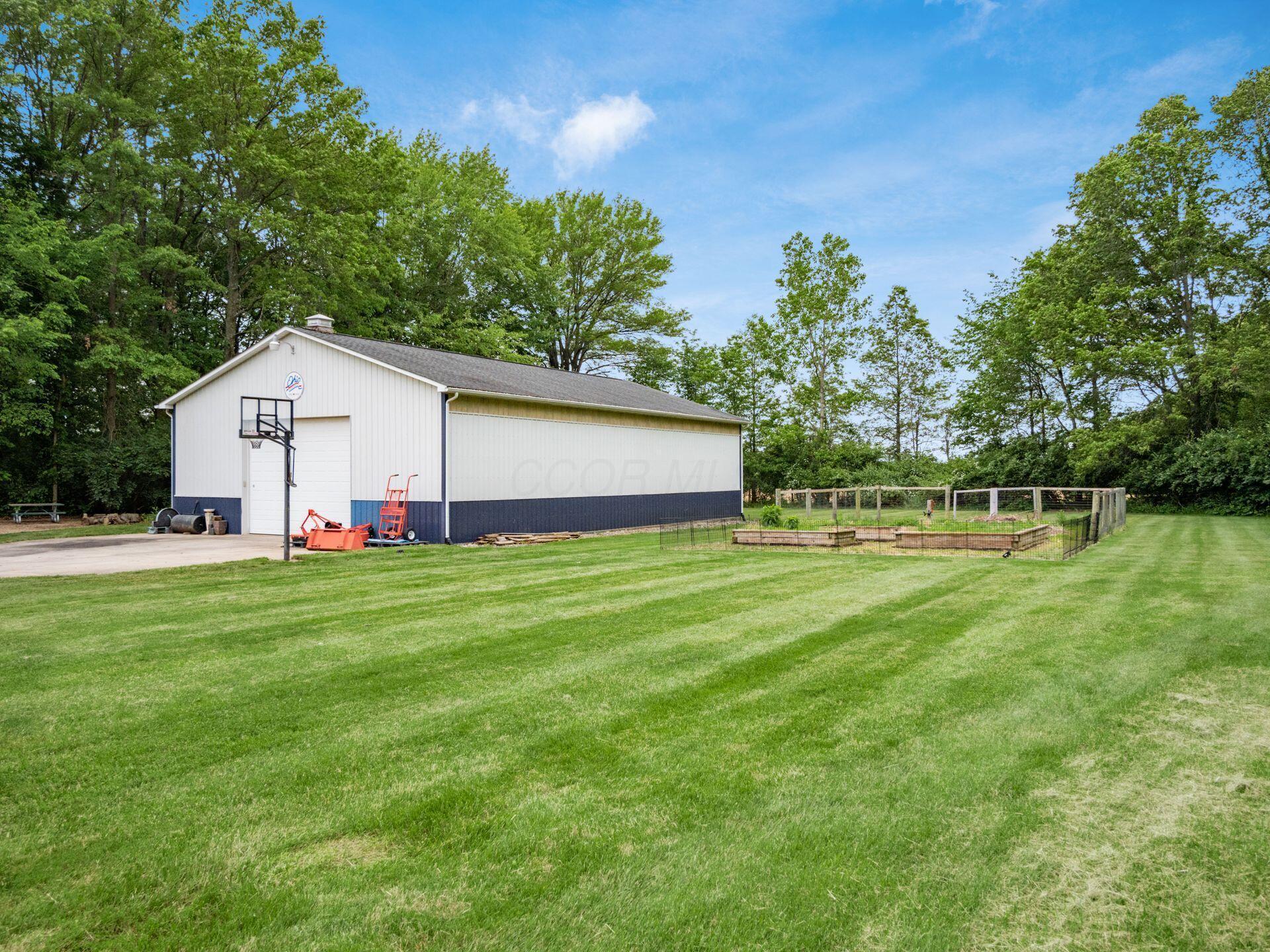 1397 Horseshoe Road Delaware, OH 43015 - Photo 59 of 64 .