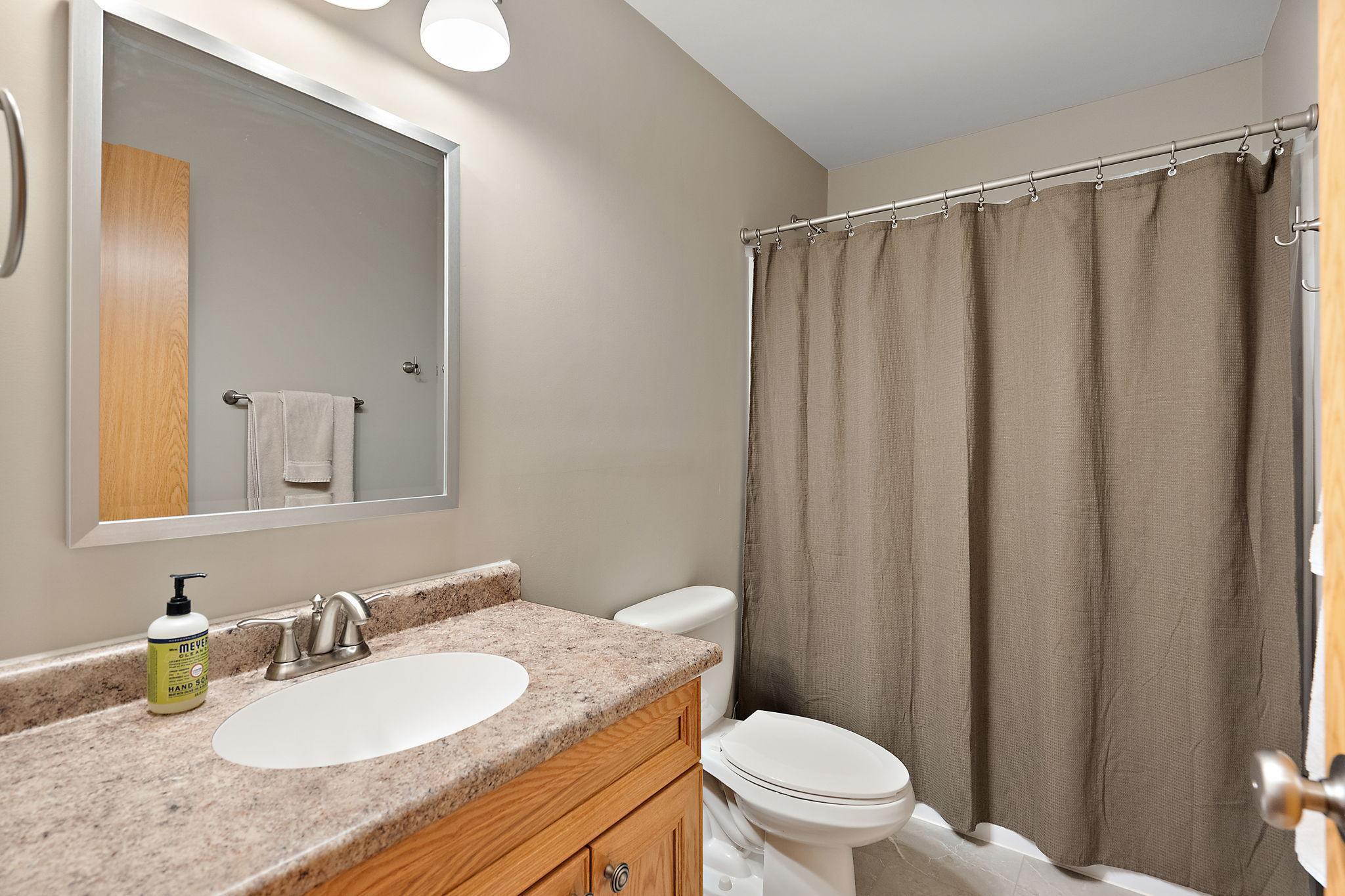 1315 Science Avenue Northwest New Prague, MN 56071 - Photo 11 of 14