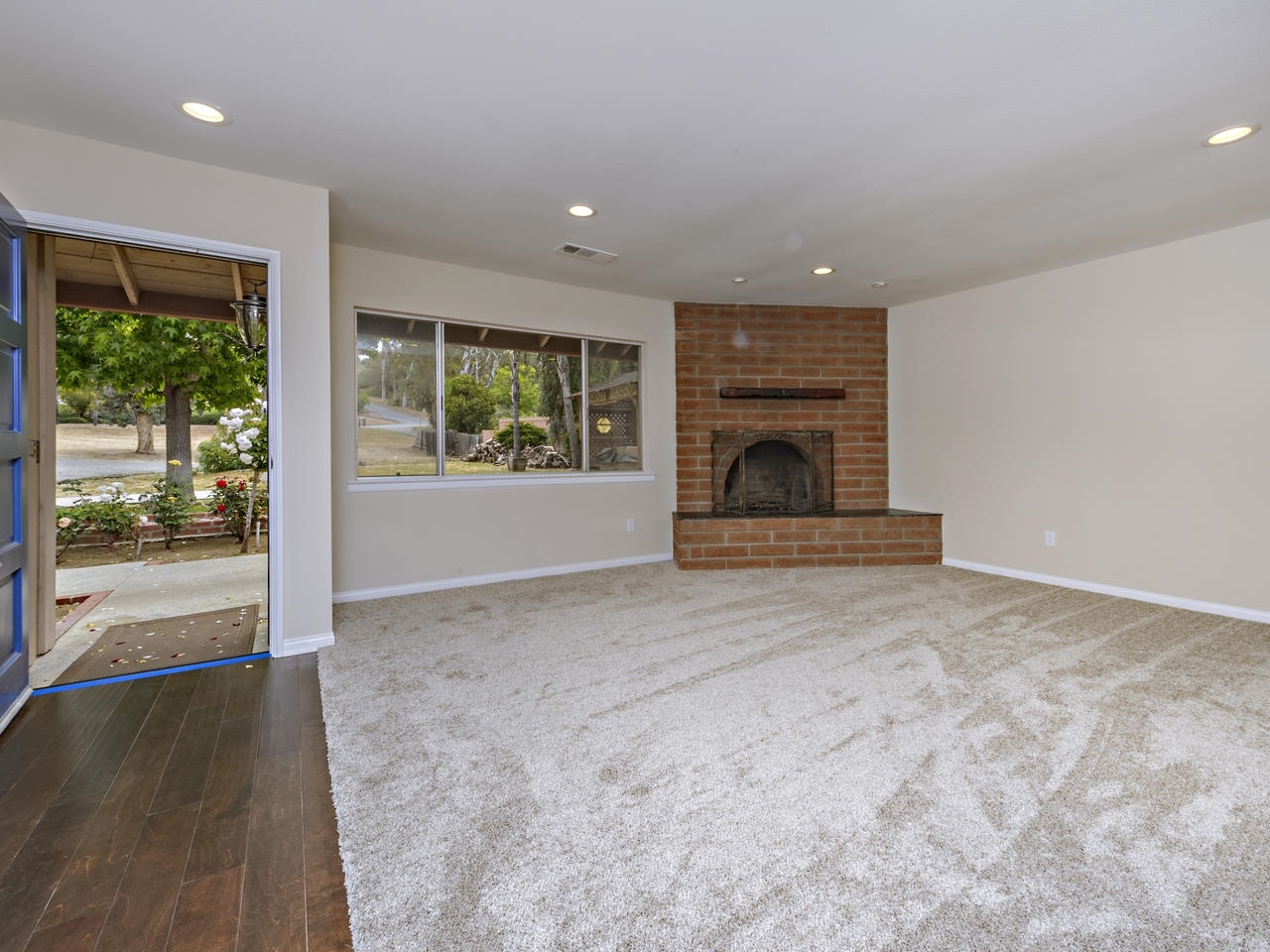 3415 Sunset Drive Fallbrook, CA 92028 - Photo 2 of 16 Gallery Image 2