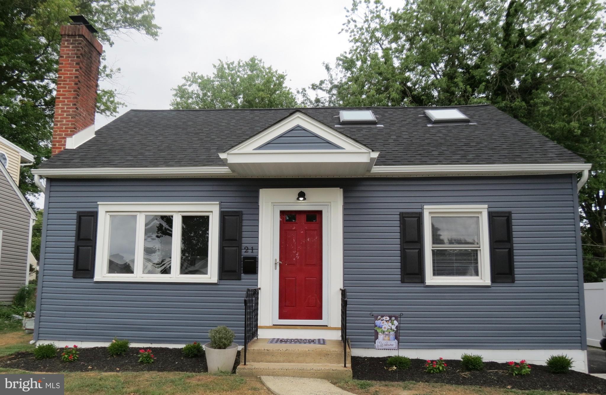 21 Ridge Road Aston, PA 19014 - Photo 1 of 19