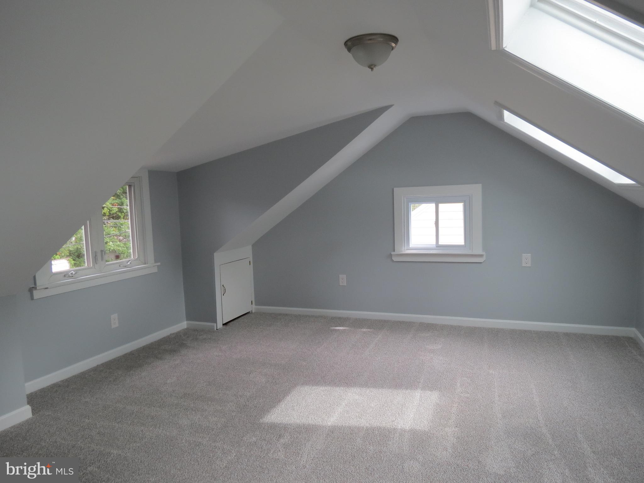 21 Ridge Road Aston, PA 19014 - Photo 16 of 19