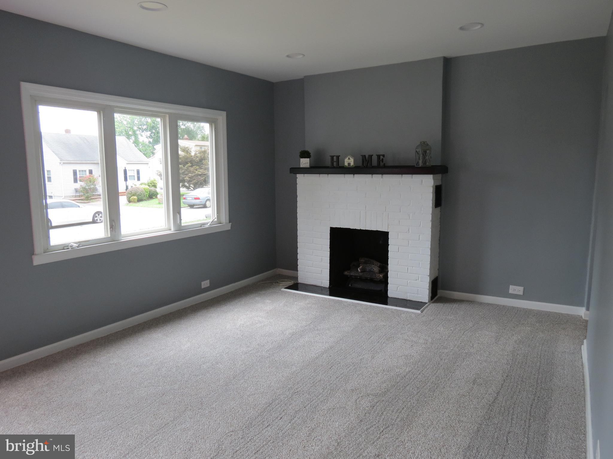 21 Ridge Road Aston, PA 19014 - Photo 3 of 19