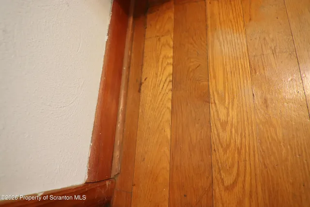 a close view of wooden wall