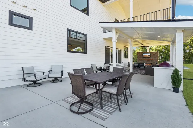 $2,350,000 | 6305 Sunshine Meadows Lane, Brownsburg, IN 46112