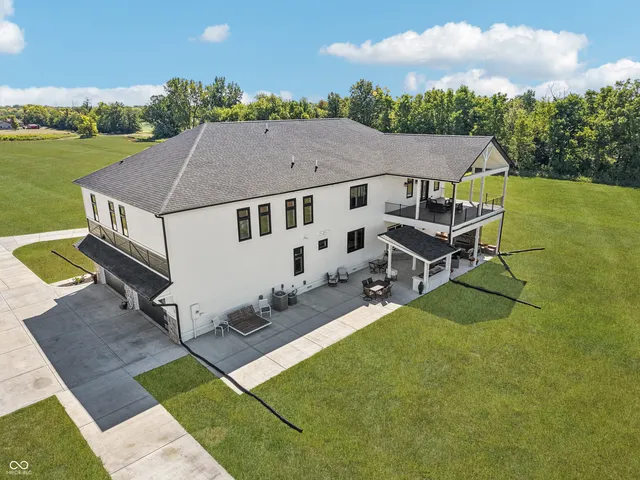 $2,350,000 | 6305 Sunshine Meadows Lane, Brownsburg, IN 46112