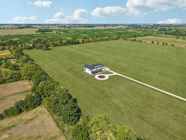 $2,350,000 | 6305 Sunshine Meadows Lane, Brownsburg, IN 46112