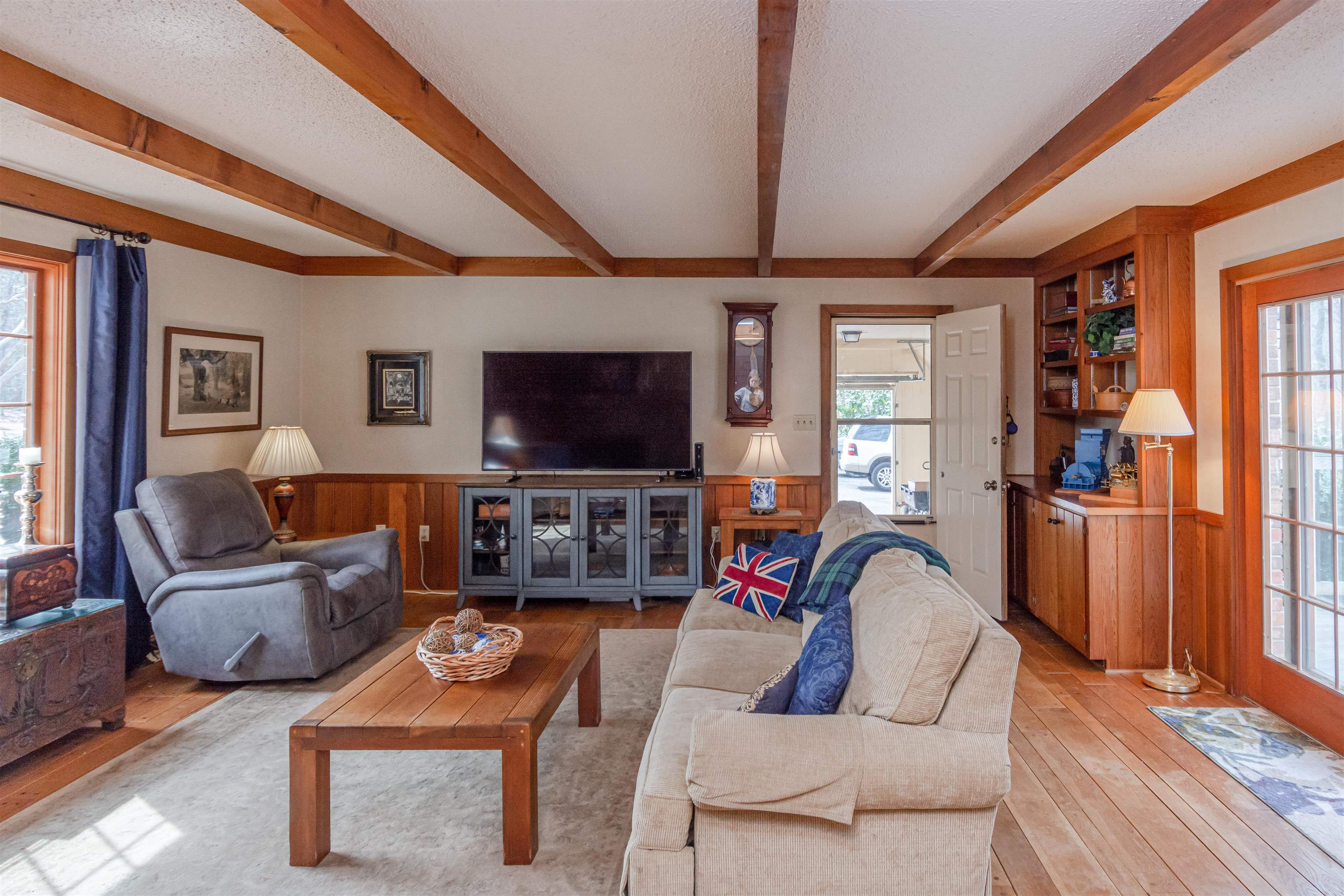 2611 Clark Road Inman, SC 29349 - Photo 26 of 36 Family Room