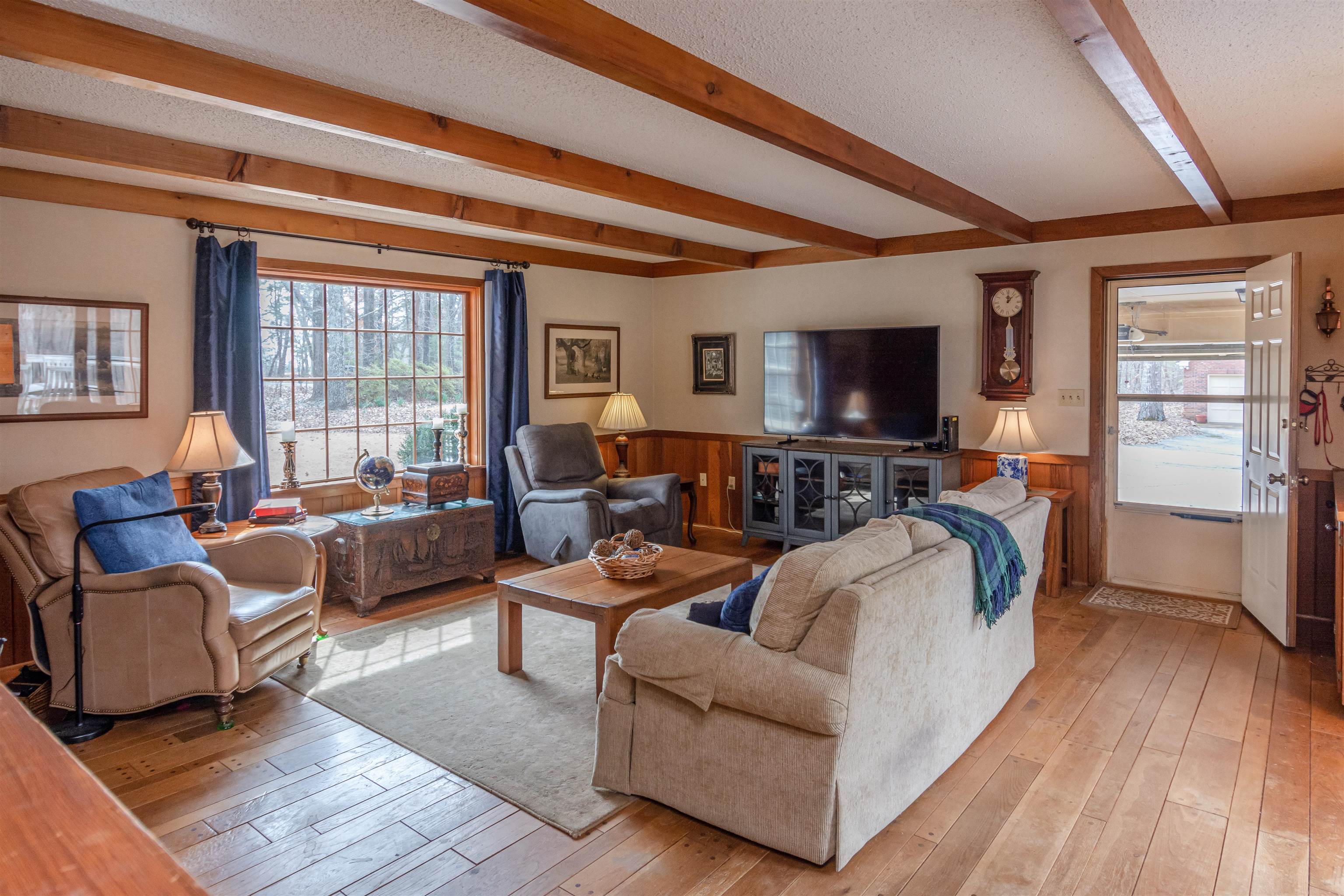 2611 Clark Road Inman, SC 29349 - Photo 27 of 36 Family Room