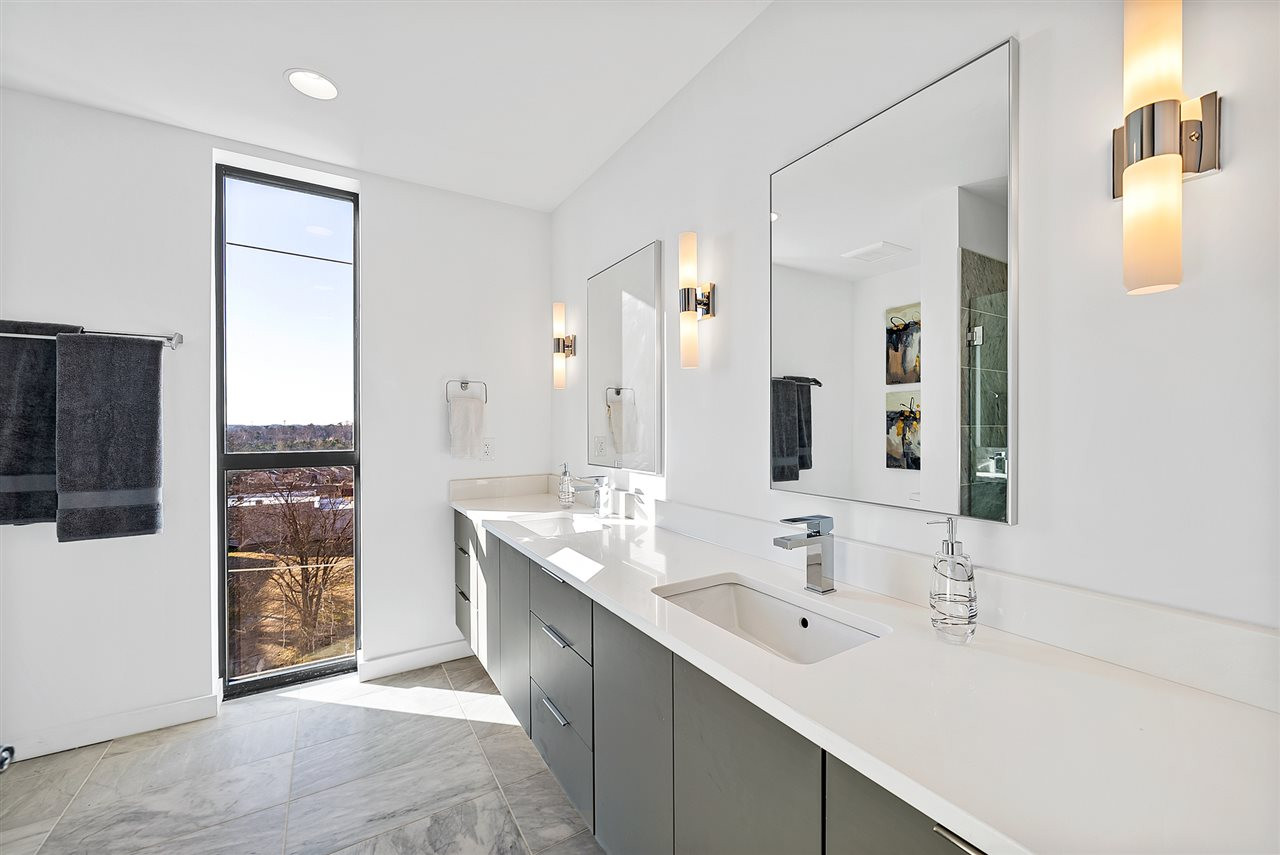 523 South West Street, Unit 411 Raleigh, NC 27601 - Photo 15 of 27 Photo 15