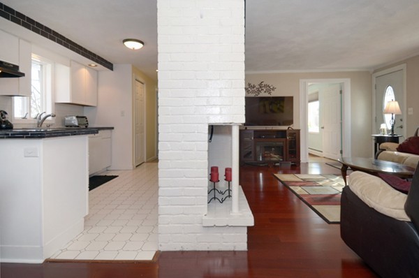 35 Trask Road Peabody, MA 01960 - Photo 8 of 20 Gallery Image 8