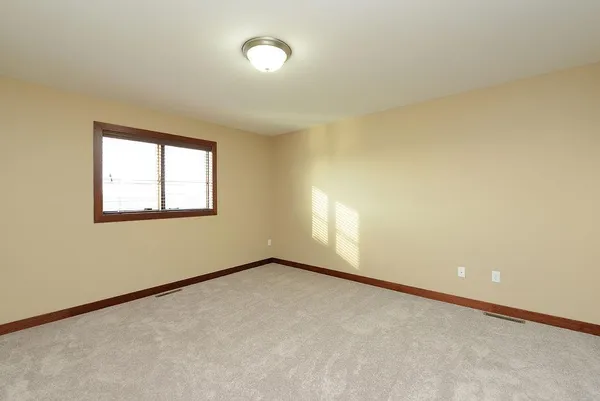 $447,500 | 4615 Beach Lane South, Fargo, ND 58104
