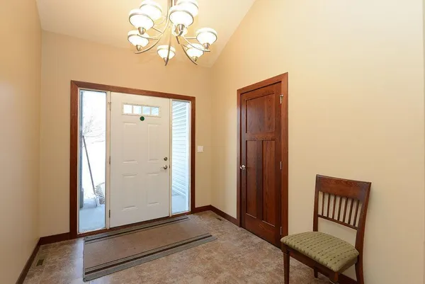 $447,500 | 4615 Beach Lane South, Fargo, ND 58104
