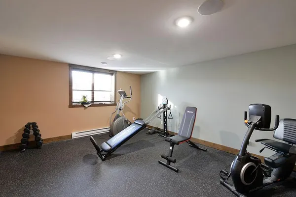 $447,500 | 4615 Beach Lane South, Fargo, ND 58104