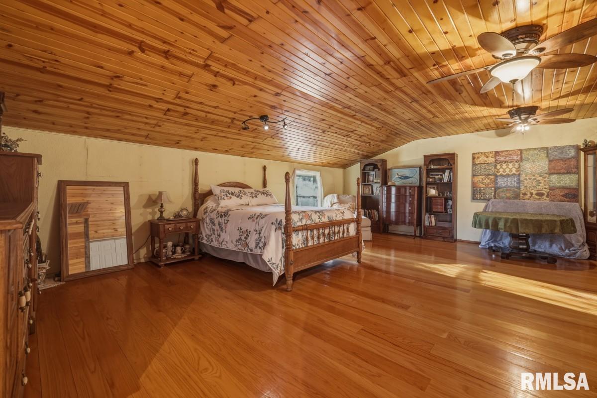 15247 Laminack Road Carterville, IL 62918 - Photo 22 of 57