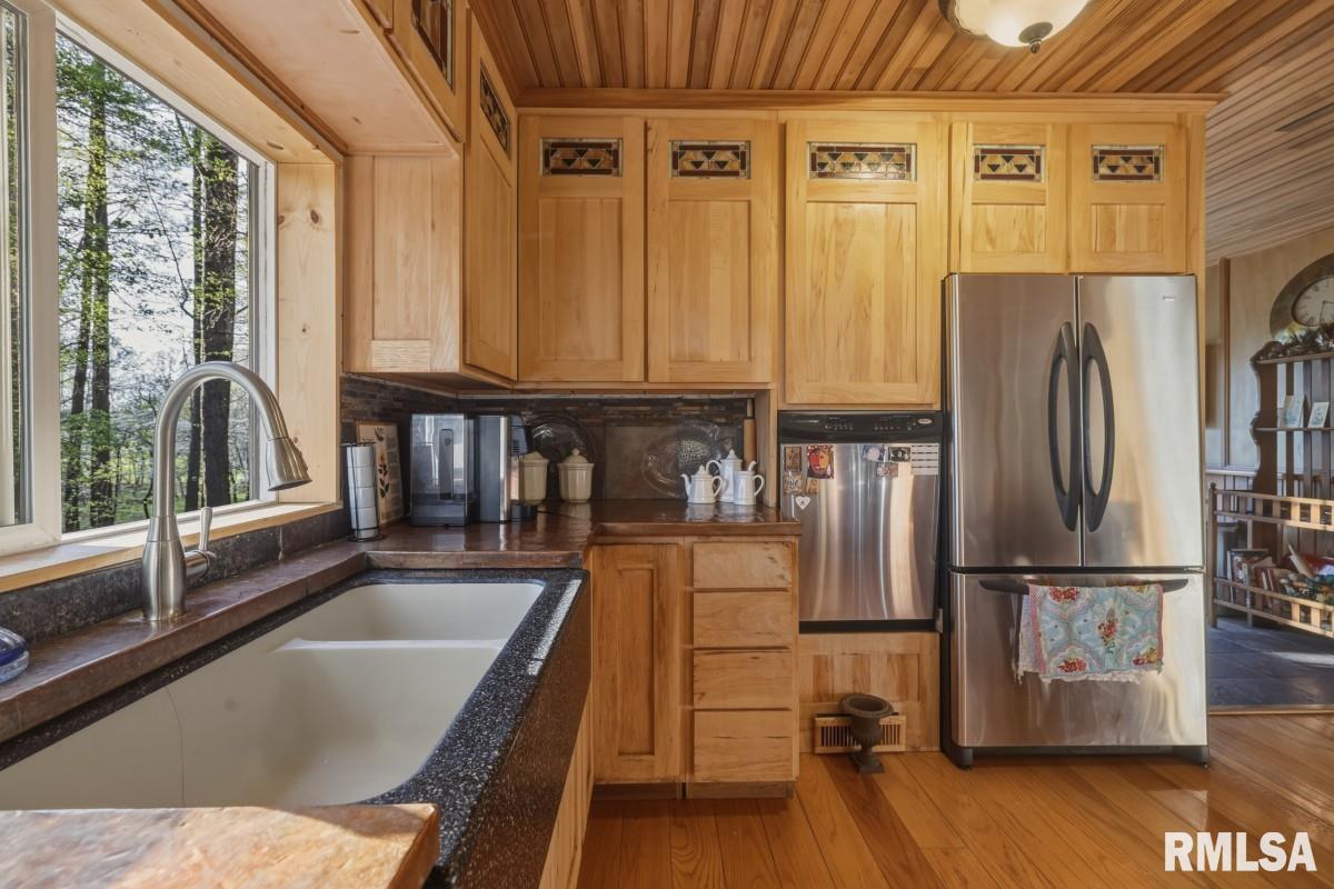 15247 Laminack Road Carterville, IL 62918 - Photo 33 of 57