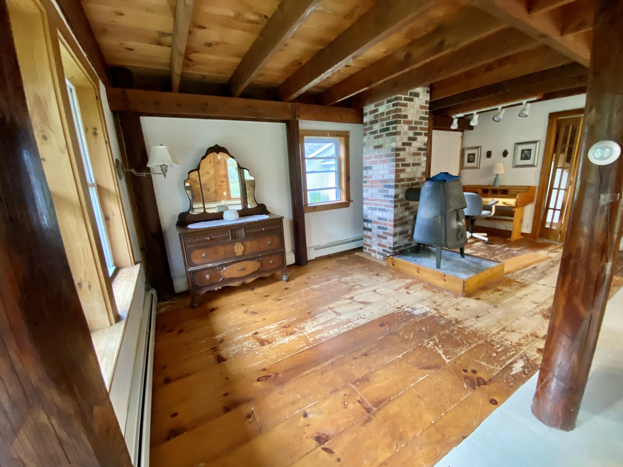 797 Ward Hill Road Troy, ME 04987 - Photo 9 of 49 Ward Hill Road Great Room: Support Telep