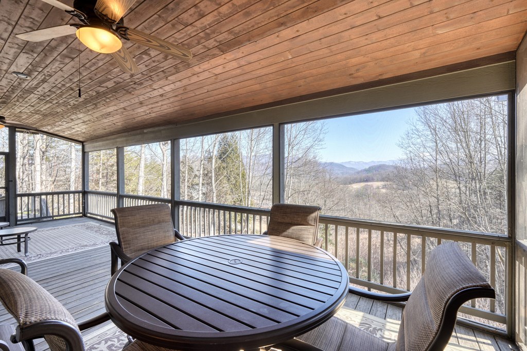 197 Eagles View Road Hayesville, NC 28904 - Photo 6 of 70