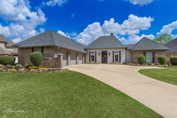 $529,900 | 101 Stonebridge Boulevard, Bossier City, LA 71111