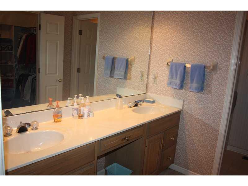 12236 Brompton Road Carmel, IN 46033 - Photo 14 of 20 Gallery Image 14