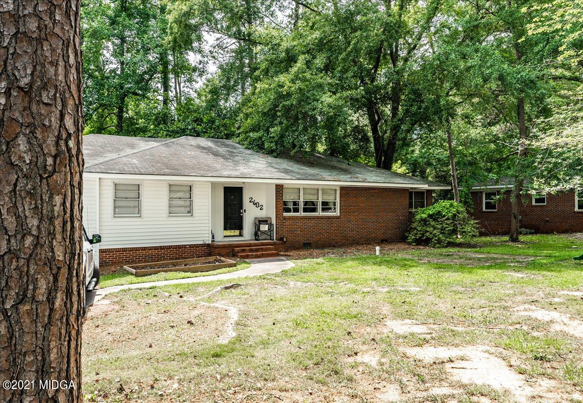 2682 Riverview Road Macon, GA 31204 - Photo 2 of 24 23-DSC02394