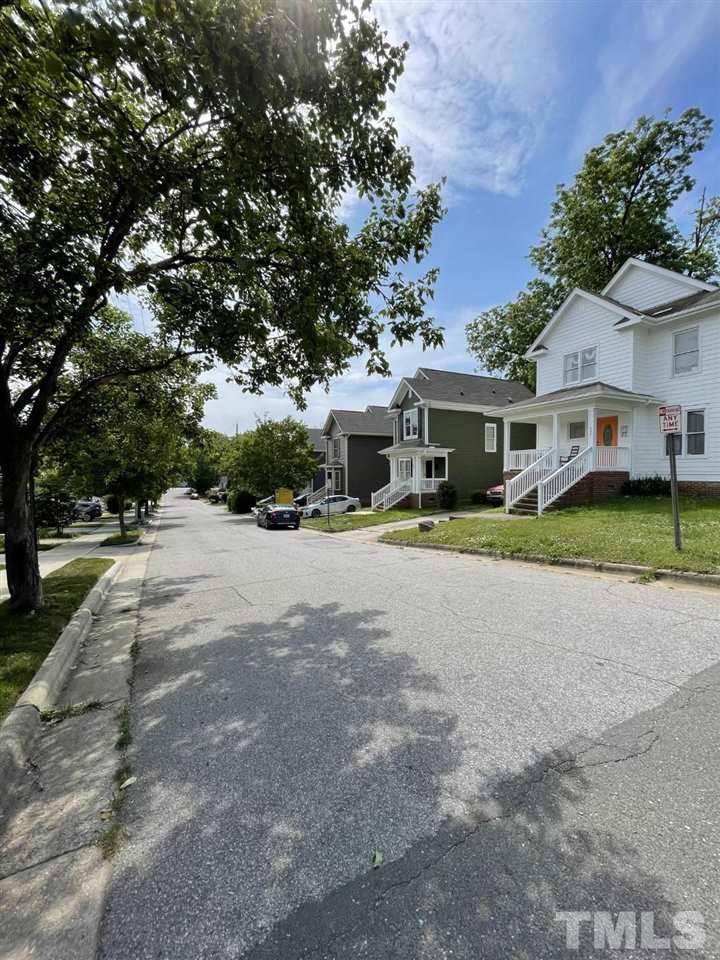 304 Worth Street Raleigh, NC 27601 - Photo 17 of 29 Gallery Image 17