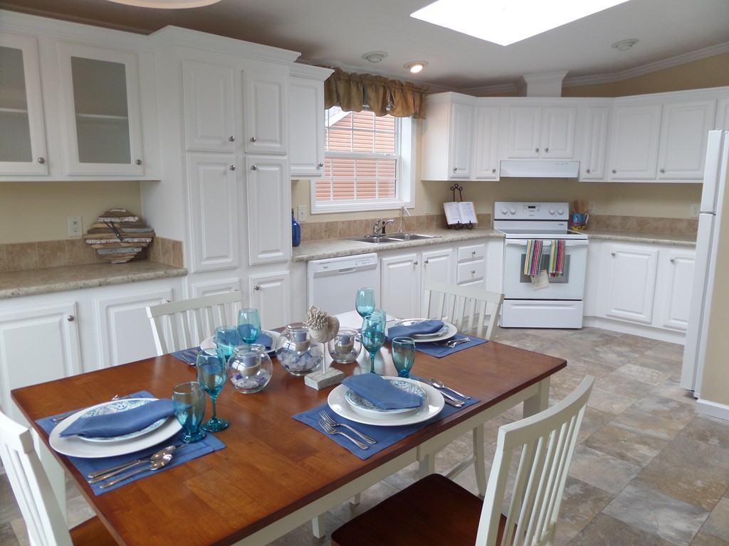 16 Hagop Road Salem, NH 03079 - Photo 2 of 8 Gallery Image 2